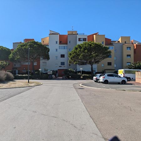 Charmant Studio, lumineux avec vue sur la Marina Le Barcarès Extérieur photo