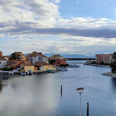 Charmant Studio, lumineux avec vue sur la Marina Le Barcarès Extérieur photo